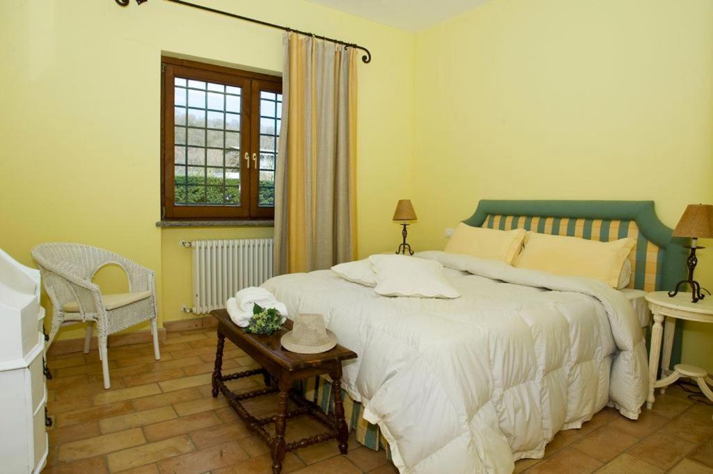 Agriturismo Potrero Grande Sul Lago Di Martignano Con Spiaggia Кампаняно ди Рома Екстериор снимка
